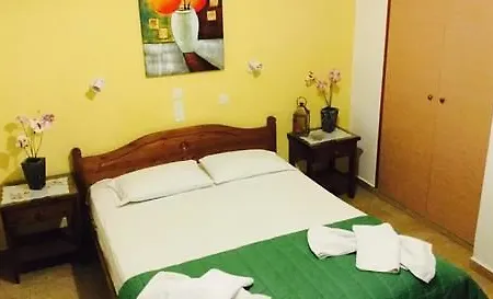 Hostel Vasoula's *